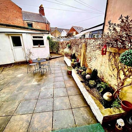 Brickworks - 2 Bedrooms, 15 Mins Walk To The Centre, With Garden 카디프 외부 사진